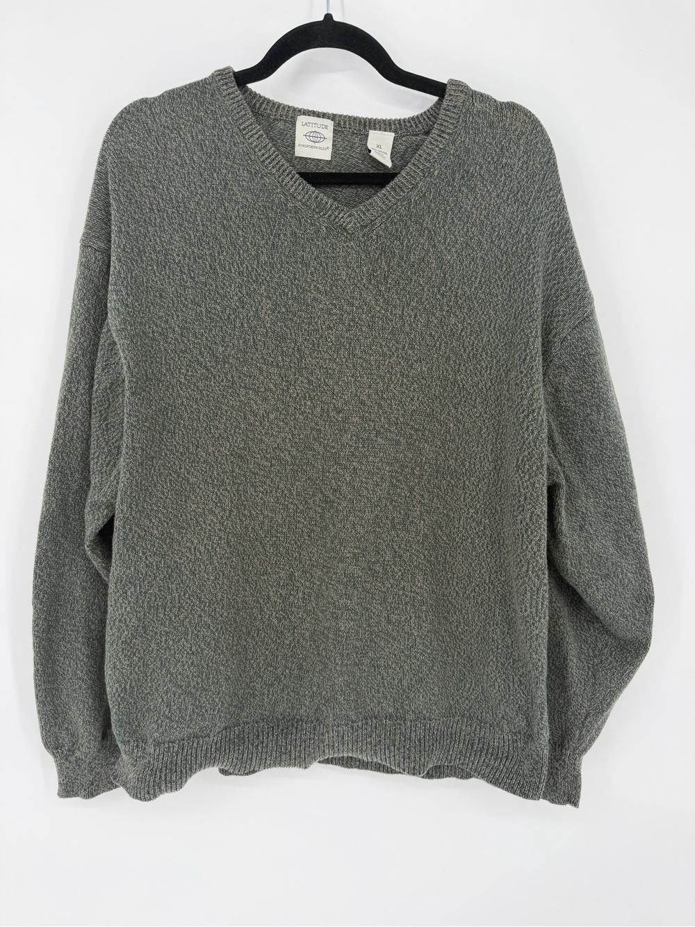 Classic Men's V-Neck Sweater in Heathered Grayish Green